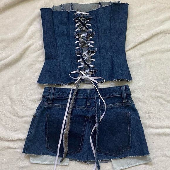 Dakota set 🎧🤍🪩 - Picture 2 of 6